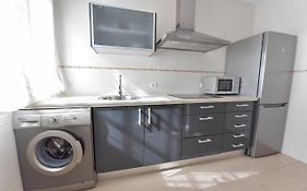 New! Retro Apartment In Central Neighbourhood